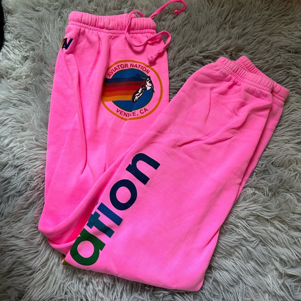 🚨SOLD🚨Aviator Nation logo sweatpants in pink